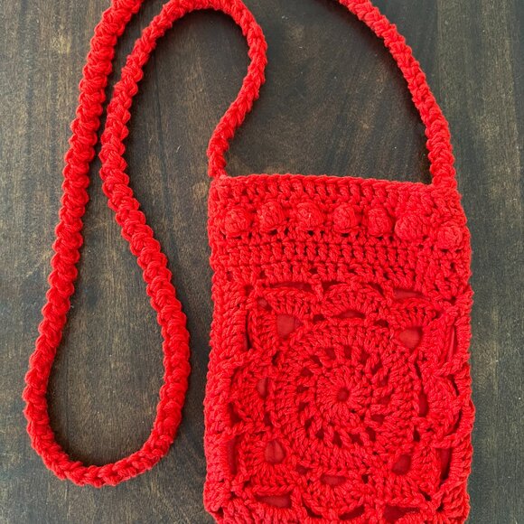 Crochet Boho Cross-Body Bag, red, lined, handmade - Picture 5 of 5